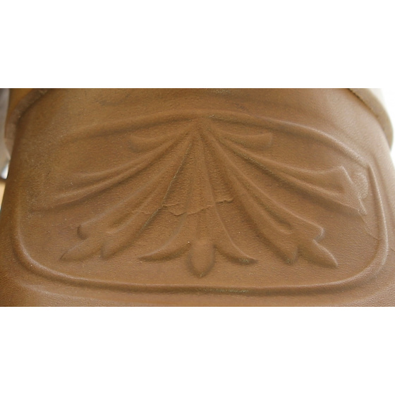 Sabots de cuir sans arrière - Saint Nicolas Sabots de cuir sans arrière - Saint Nicolas