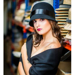 Chloe Cloche Hat Felt Wool Black - Traclet