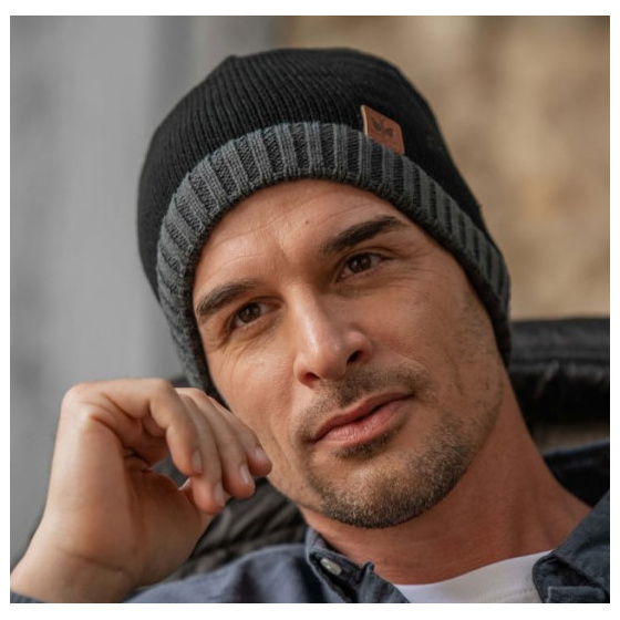 Men's Mesa Black Beanie - Pipolaki