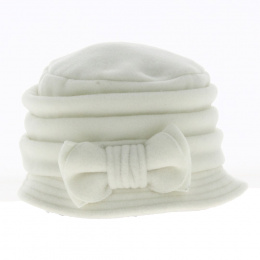 Anushka Fleece Cloche Hat White - Traclet
