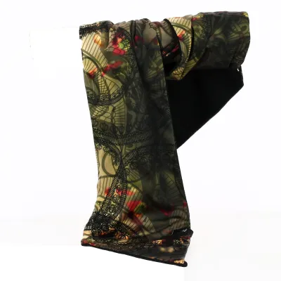 Fleece-Lined Fabric Scarf - Traclet Reference: 16339