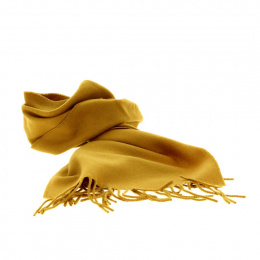 Wool scarf ocre