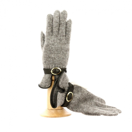 Women's wool gloves with leather trim and gold buckle