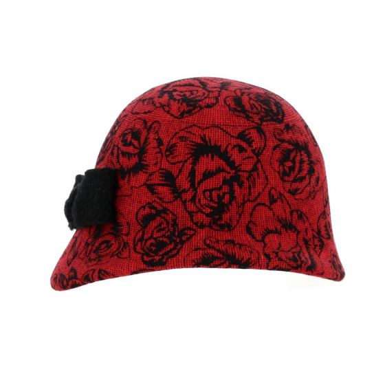 Red Manon cloche hat Red Manon cloche hat