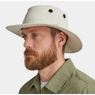 The T5 Ultralight Beige UPF 50+ Hat - Tilley Reference: 2739 | Traclet Hat Shop