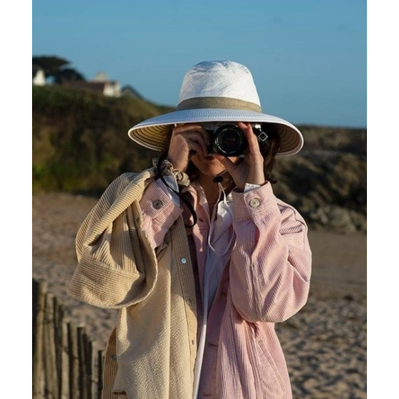 Natural Bob Hat Audenge Beige & White - Soway Natural Bob Hat Audenge Beige & White - Soway