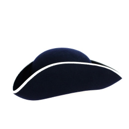 Flag bearer tricorn