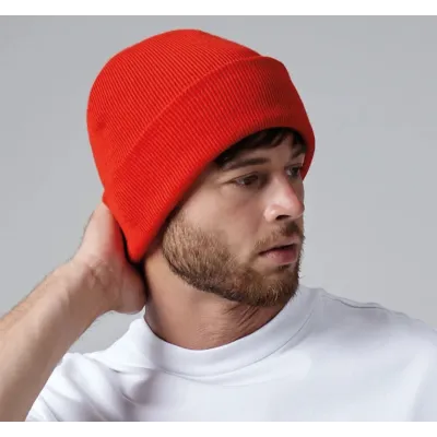 Long Acrylic Beanie Red - Beechfield Reference: 12371 | Traclet Hat Shop