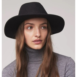 Traveller Tech-Wool Hat with Ear Warmers UPF + 50 - Tilley
