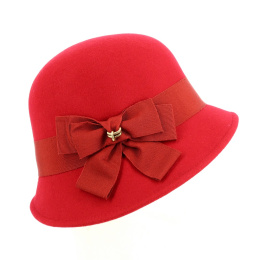 Red Wool Felt Maithe Cloche Hat - Traclet