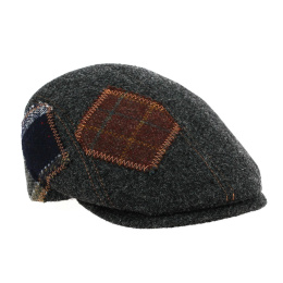 Grey daffy patch flat cap