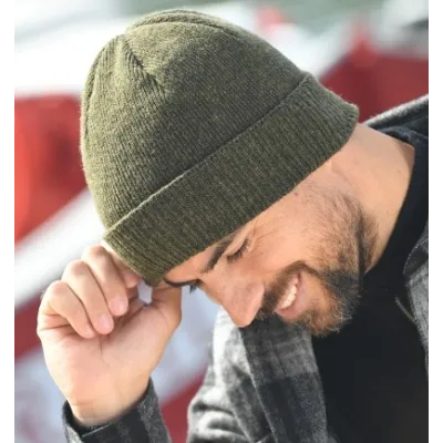 Raphael Recycled Reversible Beanie - Le Drapo Reference: 21185| Traclet Hat Shop