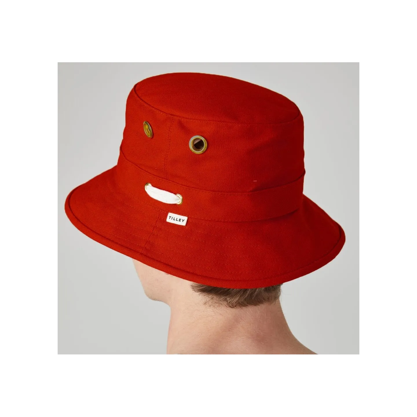 Bob-Chapeau T1 Bucket Rouge  UPF 50+ - Tilley  référence 21543 chapellerie traclet