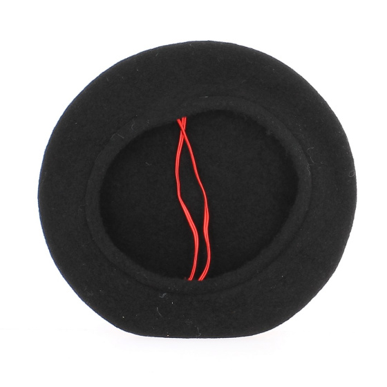 Small Universal Beret 8.5 inches