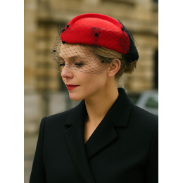 E.VERLE PARIS red hat with veil for elegant evenings