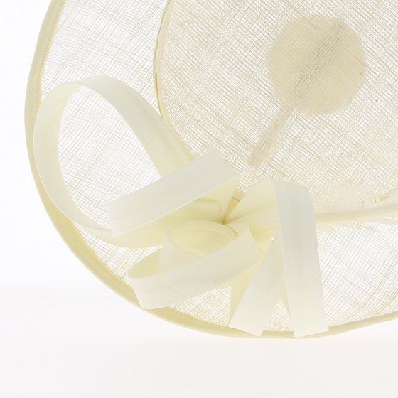 Audrey Ceremony Hat With Clip - Traclet Audrey Ceremony Hat With Clip - Traclet