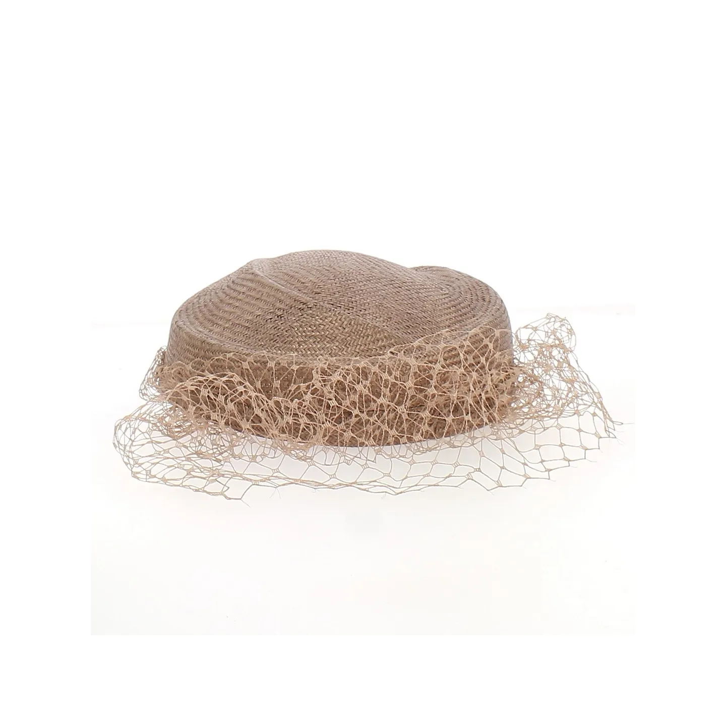 Taupe ceremonial tambourine with its veil and rose - Chapellerie Traclet - France Reference: 22662 | Chapellerie Traclet