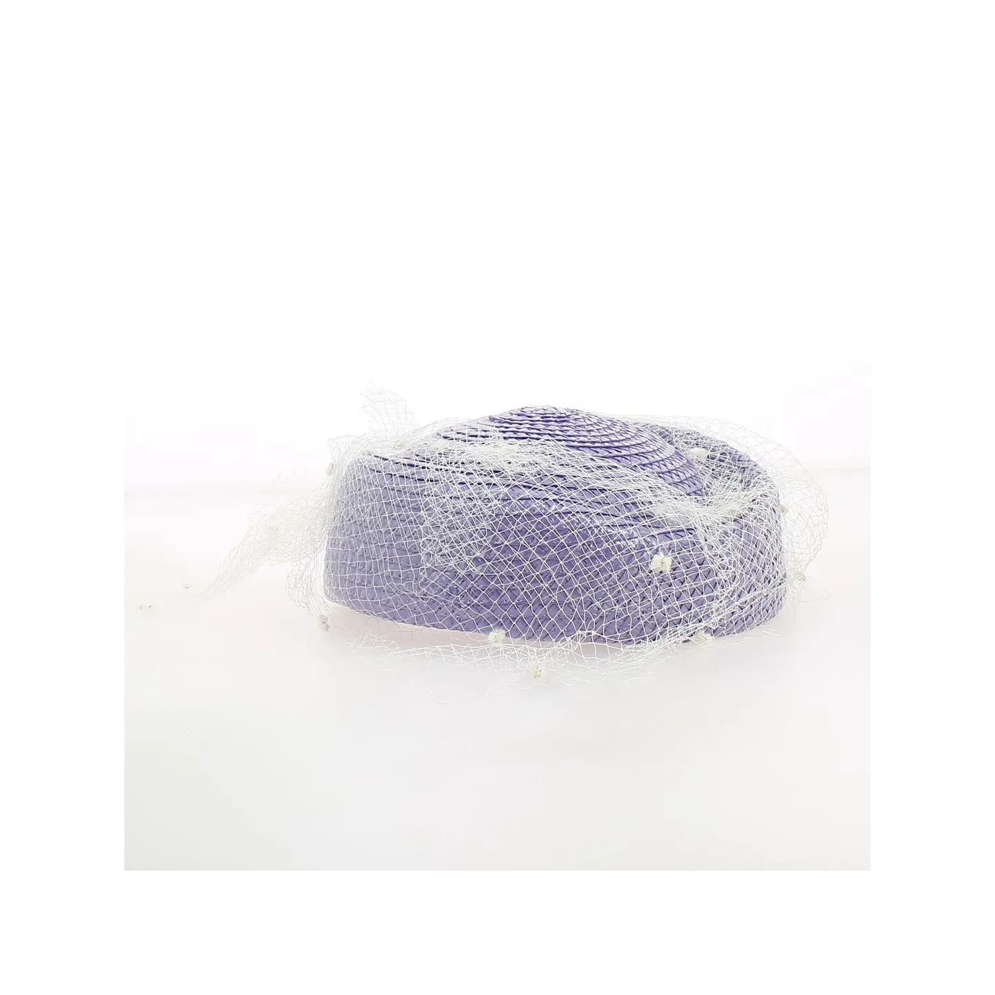 Tambourin Paille violette avec sa voilette blanche - Traclet