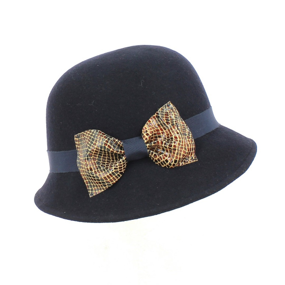 Cloche Hat Made in France leather bow - Traclet