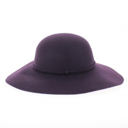 Felt capeline wine color