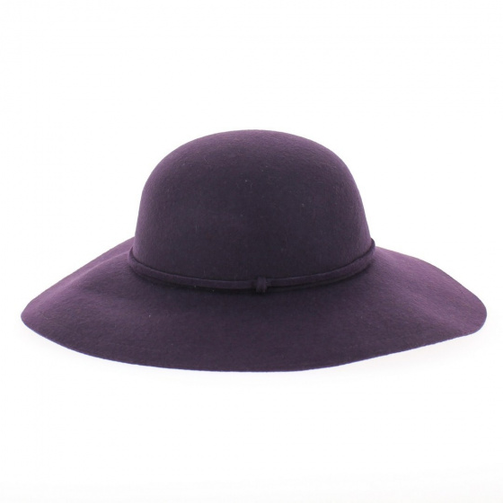 Felt capeline wine color