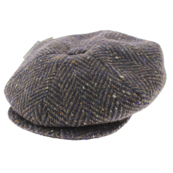 traditional broad brimmed australian hat