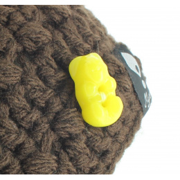 Brown siss beanie