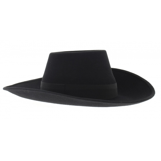 D'Artagnan hat D'Artagnan hat