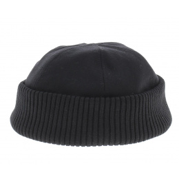 Docker hat