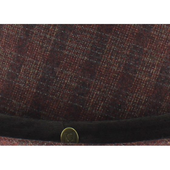 Red Guerra porkpie hat