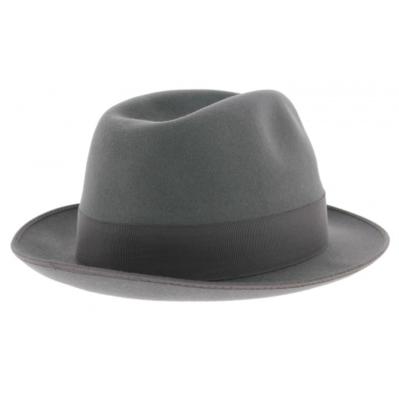 Chapeau petit bord style blues brothers
