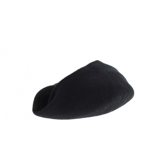 Black cap beret