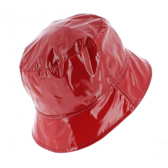 Varnished rain hat