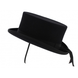 Black Fur Felt Amazon Hat - Guerra 1855