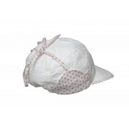 CASQUETTE BÉBÉ « CHLOÉ » AVEC PROTÈGE-OREILLES ANTI-UV