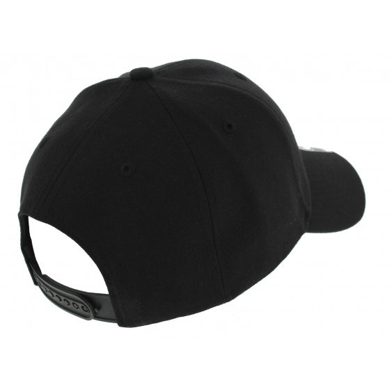 Black NY Yankees Snapback Cap - 47 Brand