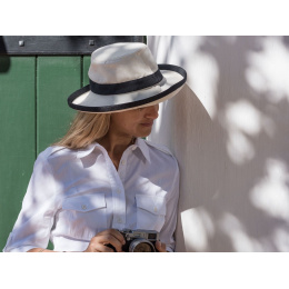 Women's TH8 hat two-tone natural and black