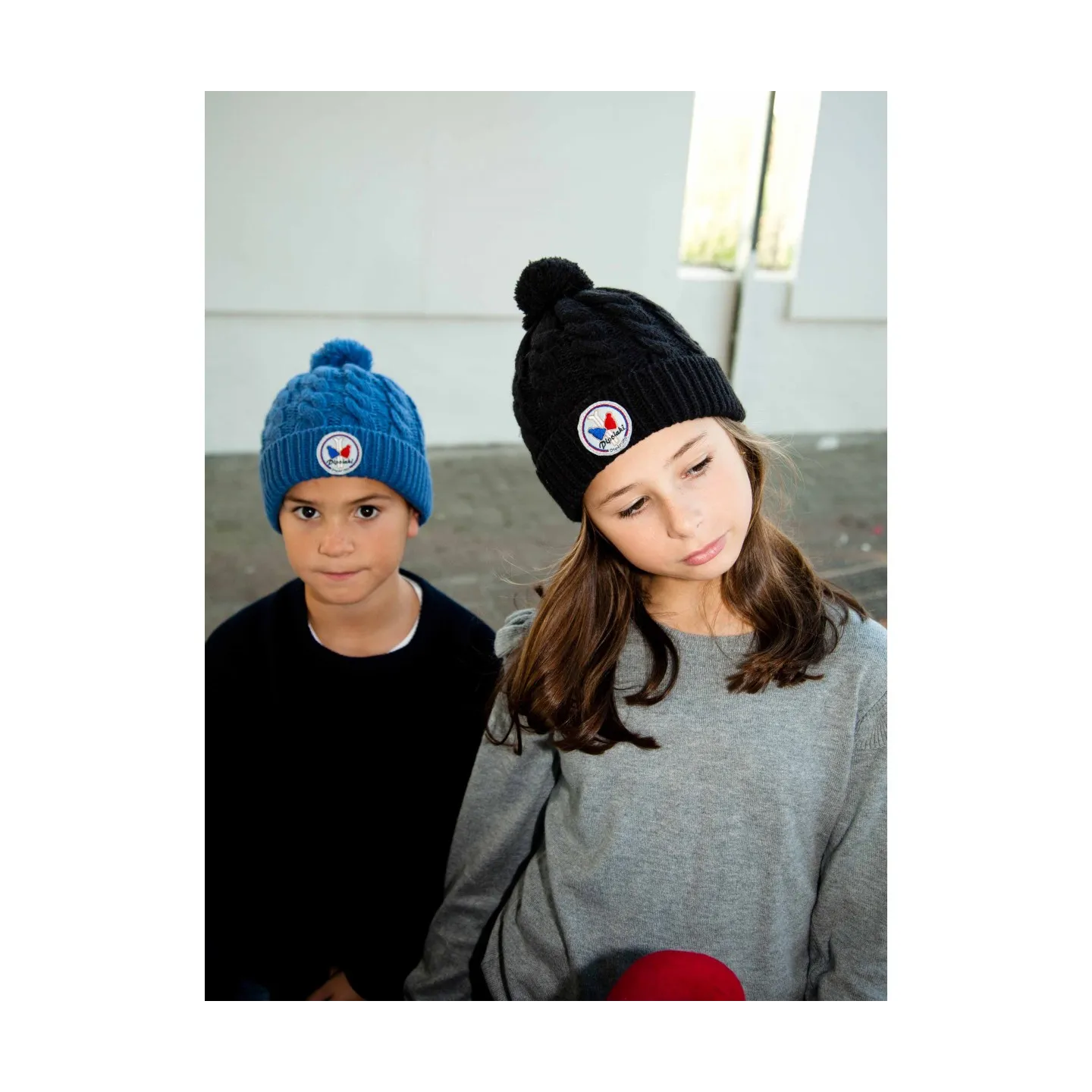 Bonnet Pompon Enfant Alpina Gris - Pipolaki - Pipolaki Reference : 4199 | Chapellerie Traclet