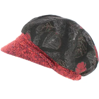 Clarisse Black Newsboy Cap - TRACLET feather pattern Reference: 8486 | Traclet Hat Shop