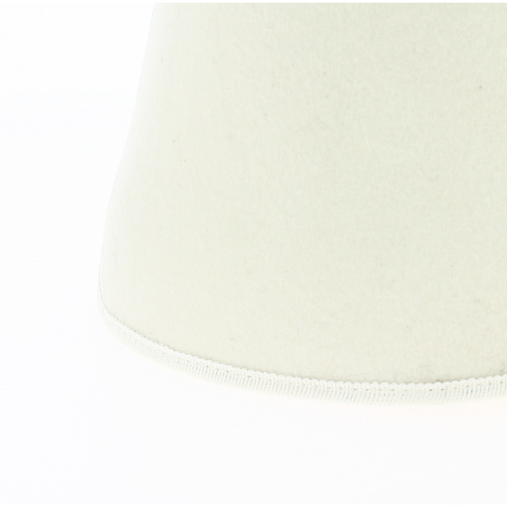 White clown cone hat White clown cone hat