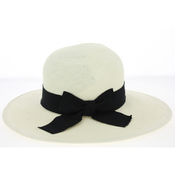 White Finja Panama Wide-Brimmed Hat -Mayser White Finja Panama Wide-Brimmed Hat -Mayser
