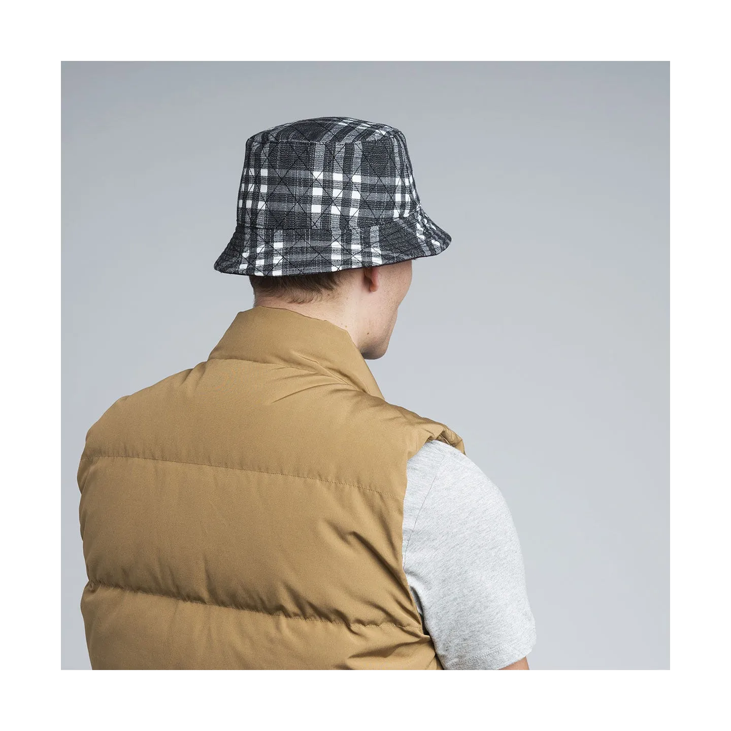 Bob Réversible Hidden Layers Noir & Blanc- Kangol Reference : 6230 | Chapellerie Traclet
