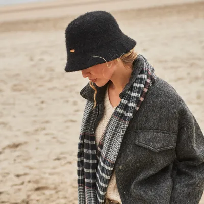 Black Lavatera Bucket Hat - Bartsfur - Traclet boutique Reference: 5943 | Traclet Hat Shop
