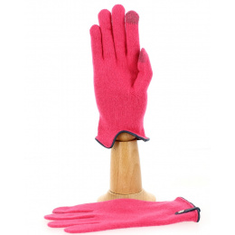 Glove
