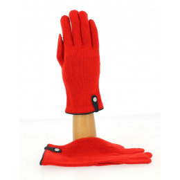 Glove