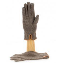 Glove