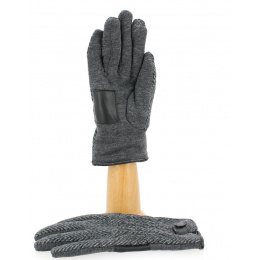 Glove