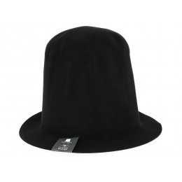 Chapeau Classic Noir- No hats