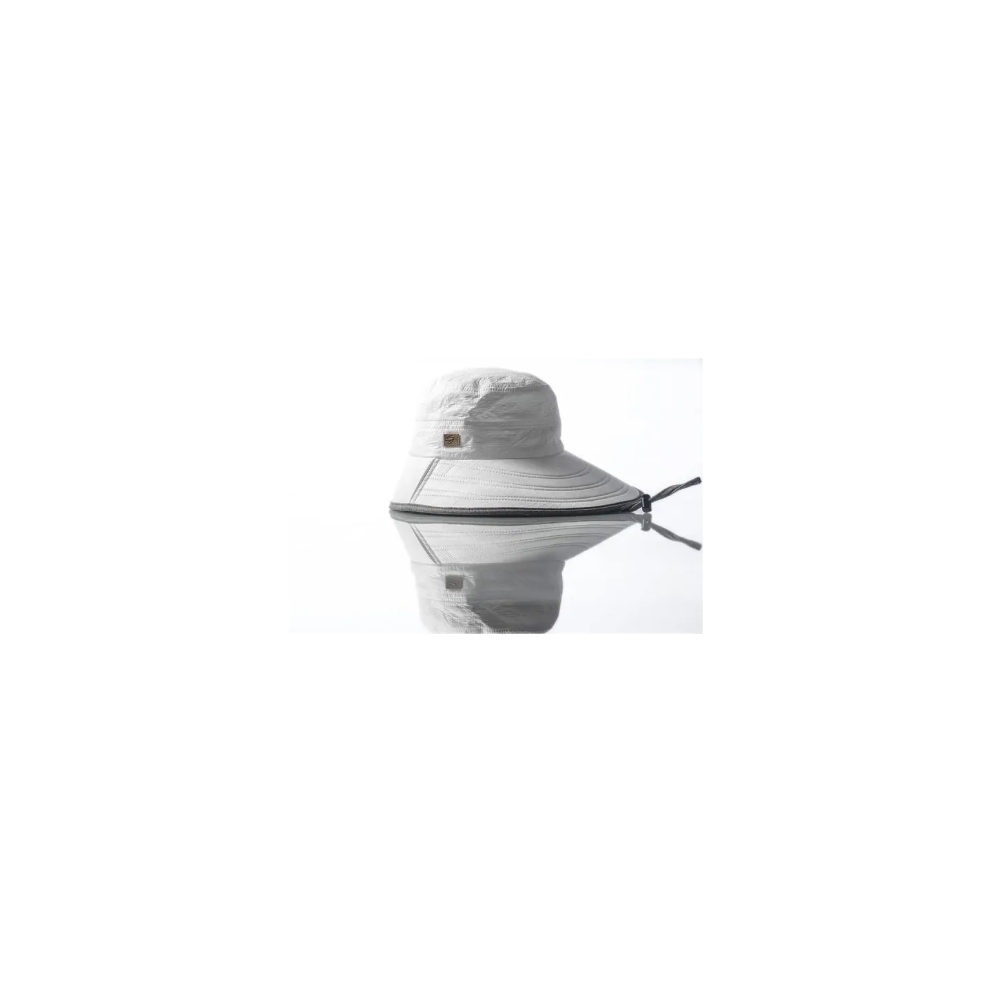 White & Grey Nantes Cap - Soway Reference: 10562 | Traclet Hat Shop