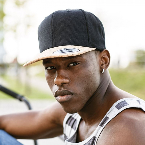 Black Cork Snapback Cap - Traclet